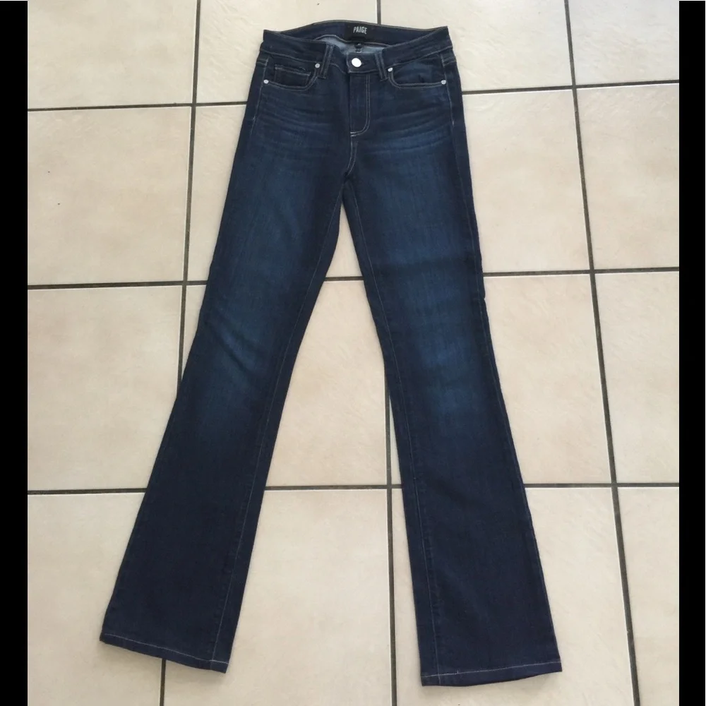 Paige Manhattan Mid Rise Dark Wash Bootcut Jeans - Picture 2 of 10